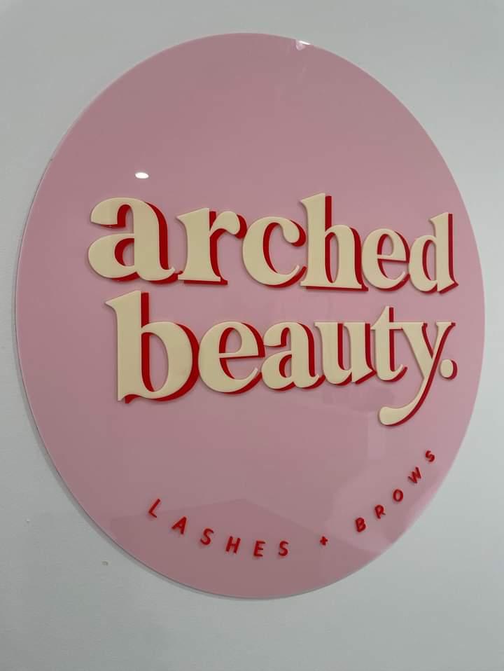 Round Business Signage (Gloss baby blush, cream & red)