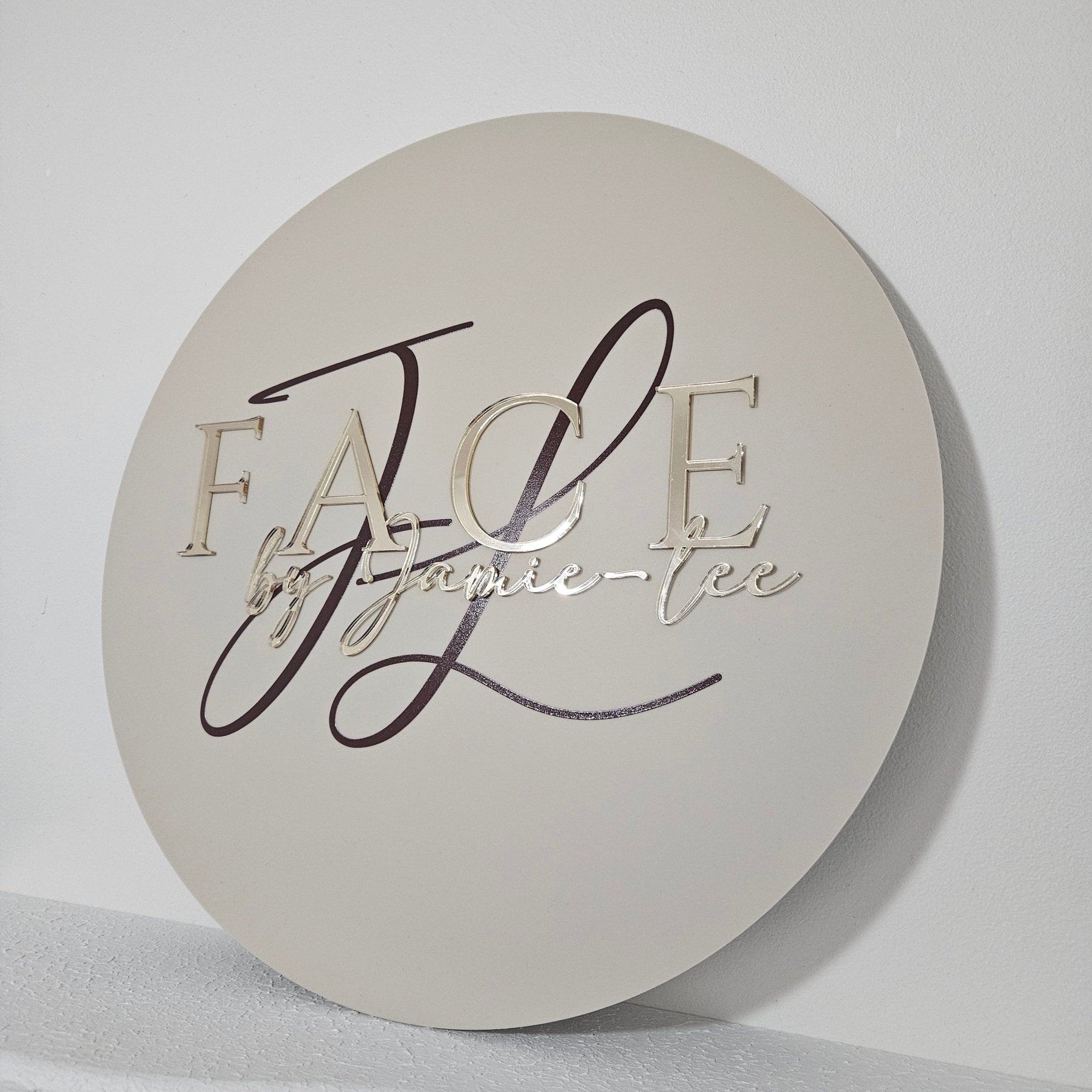 Round Acrylic Sign (Nude with mirror gold 3D letters)